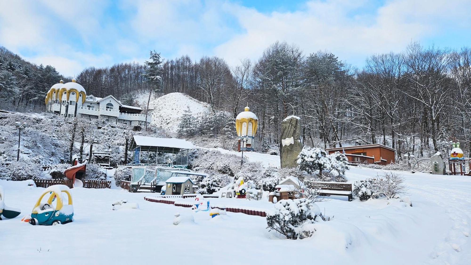 Elf Resort Hotel Pyeongchang Exterior foto